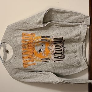 Tennessee Vols sweatshirt